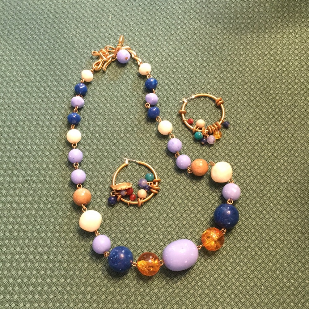 Liz Claiborne blue and amber bead necklace with earrings